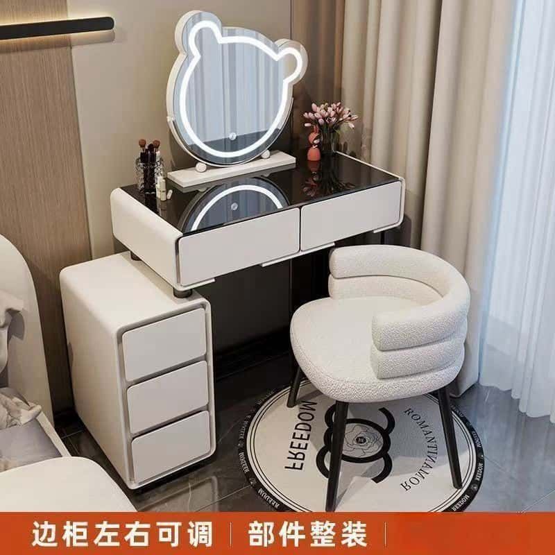 简约梳妆台奶油风化妆桌小户型现代轻奢化妆台梳妆台亮面钢化玻璃
