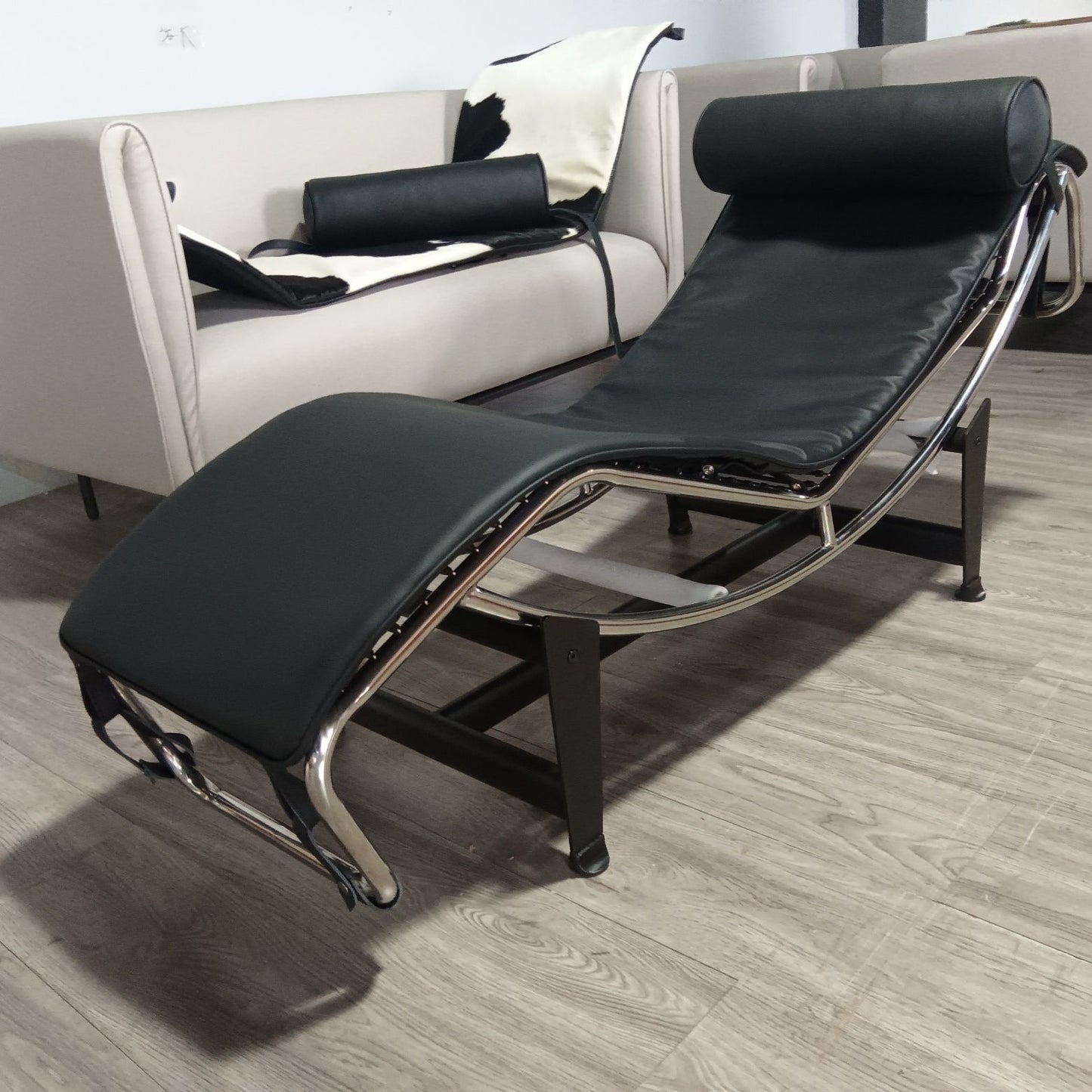 躺椅家用午休午睡设计师阳台办公室睡椅休闲柯布西耶cassina lc4