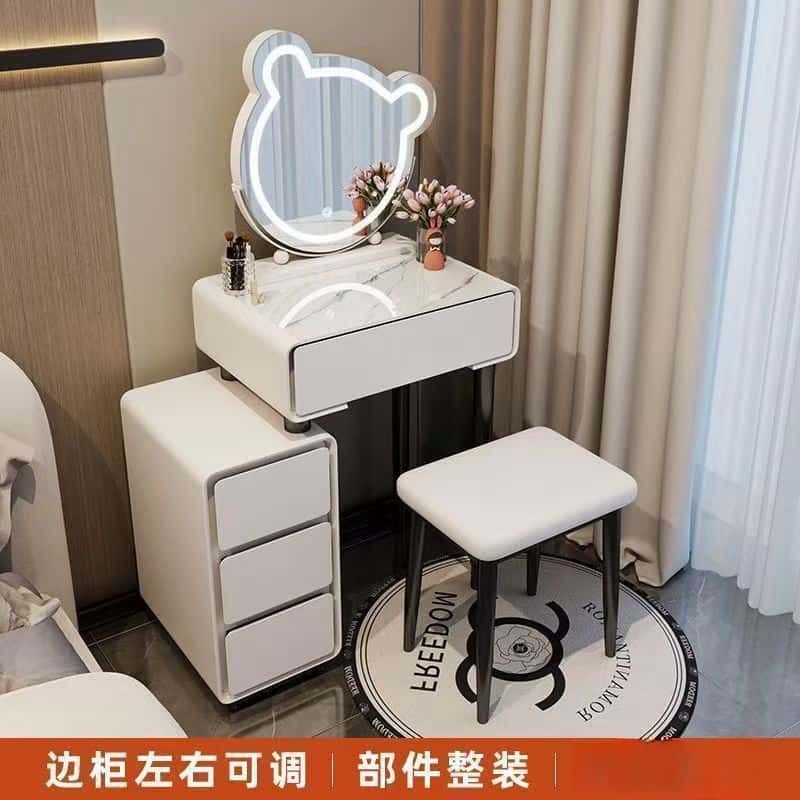 简约梳妆台奶油风化妆桌小户型现代轻奢化妆台梳妆台亮面钢化玻璃