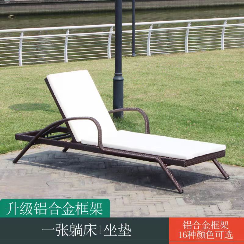 户外躺床阳台休闲藤椅室外庭院躺椅别墅游泳池躺床折叠藤编沙滩椅