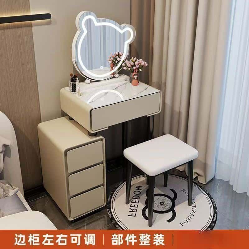 简约梳妆台奶油风化妆桌小户型现代轻奢化妆台梳妆台亮面钢化玻璃
