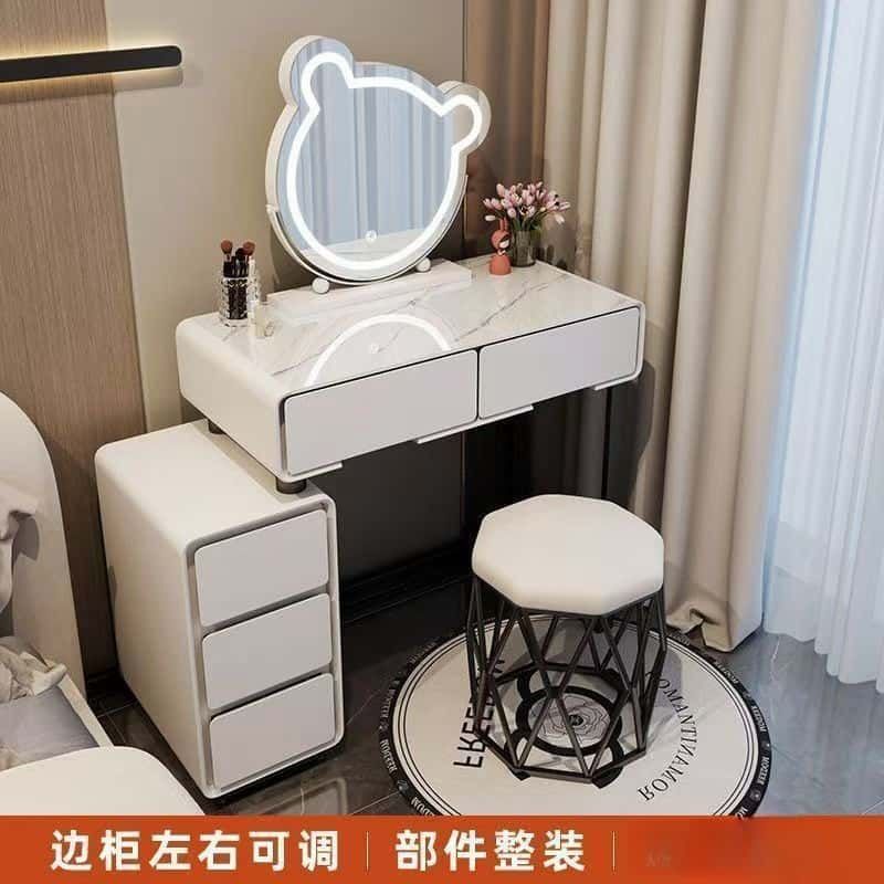简约梳妆台奶油风化妆桌小户型现代轻奢化妆台梳妆台亮面钢化玻璃