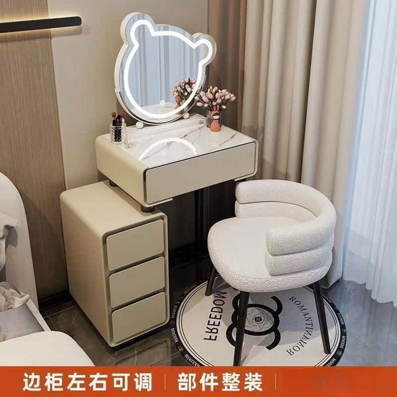 简约梳妆台奶油风化妆桌小户型现代轻奢化妆台梳妆台亮面钢化玻璃