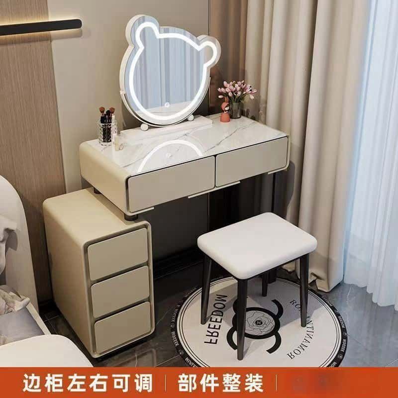 简约梳妆台奶油风化妆桌小户型现代轻奢化妆台梳妆台亮面钢化玻璃