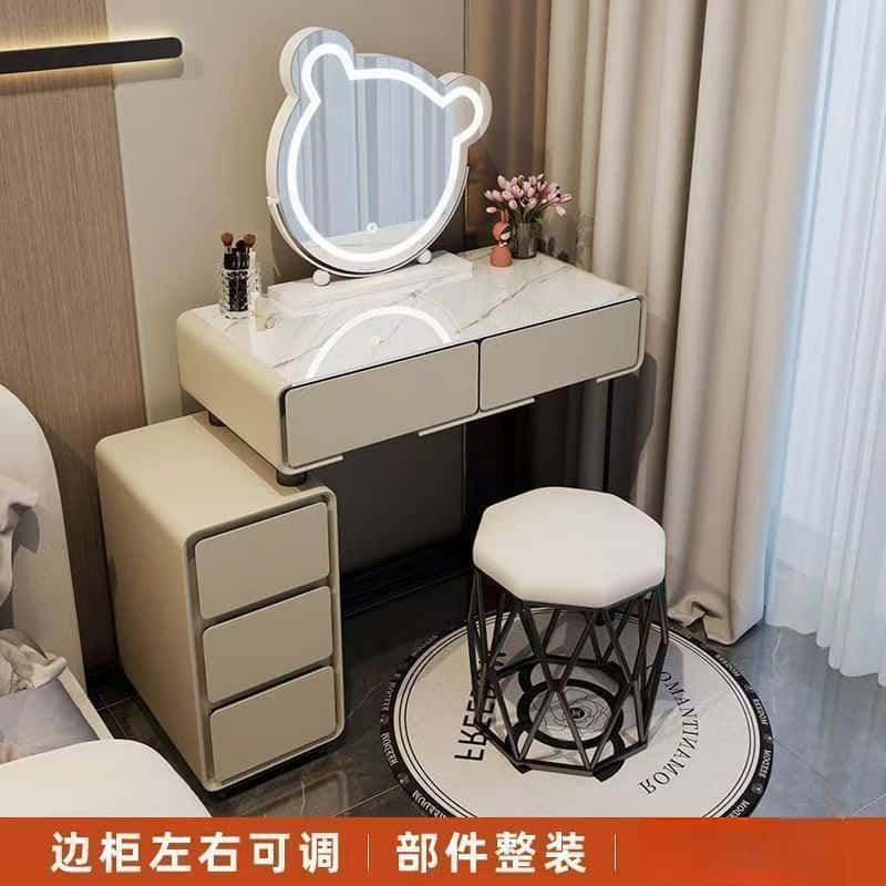 简约梳妆台奶油风化妆桌小户型现代轻奢化妆台梳妆台亮面钢化玻璃